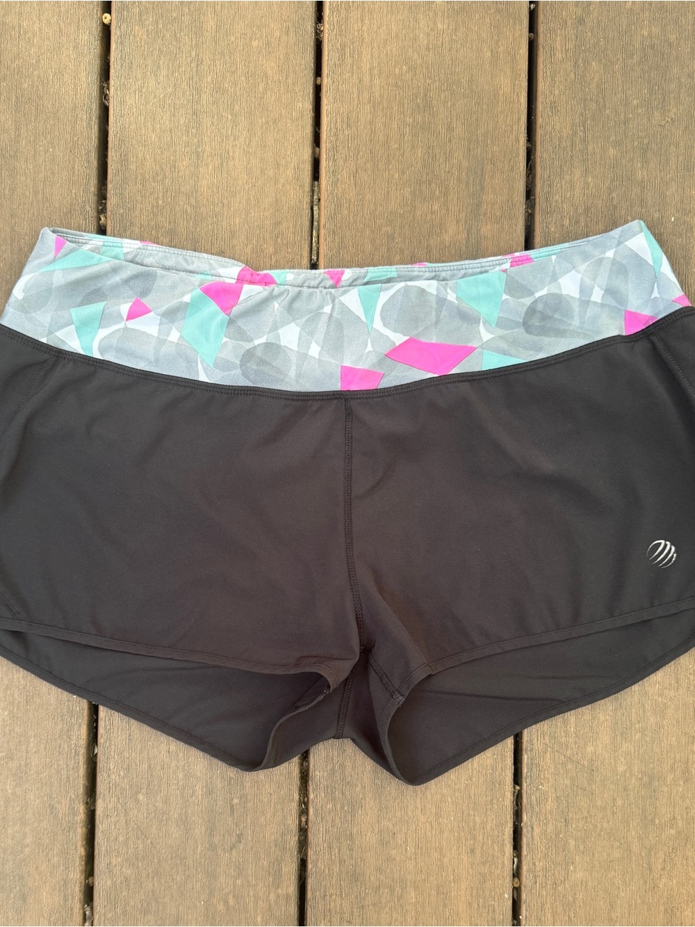 MPG Mondetta Black Geo Print Waistband Lined Running Shorts Zip Pocket L